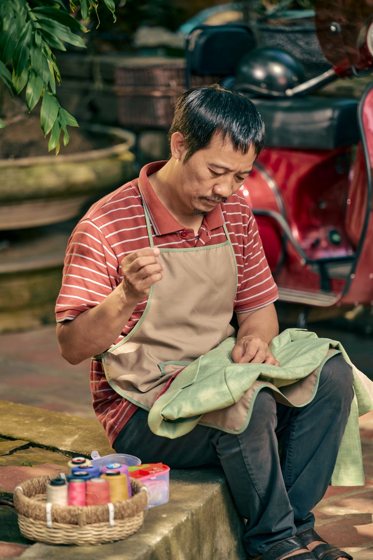 Giải trí - Cuộc sống 'gà trống nuôi con' cả ở đời thực và trên phim của nghệ sĩ Thanh Bình 