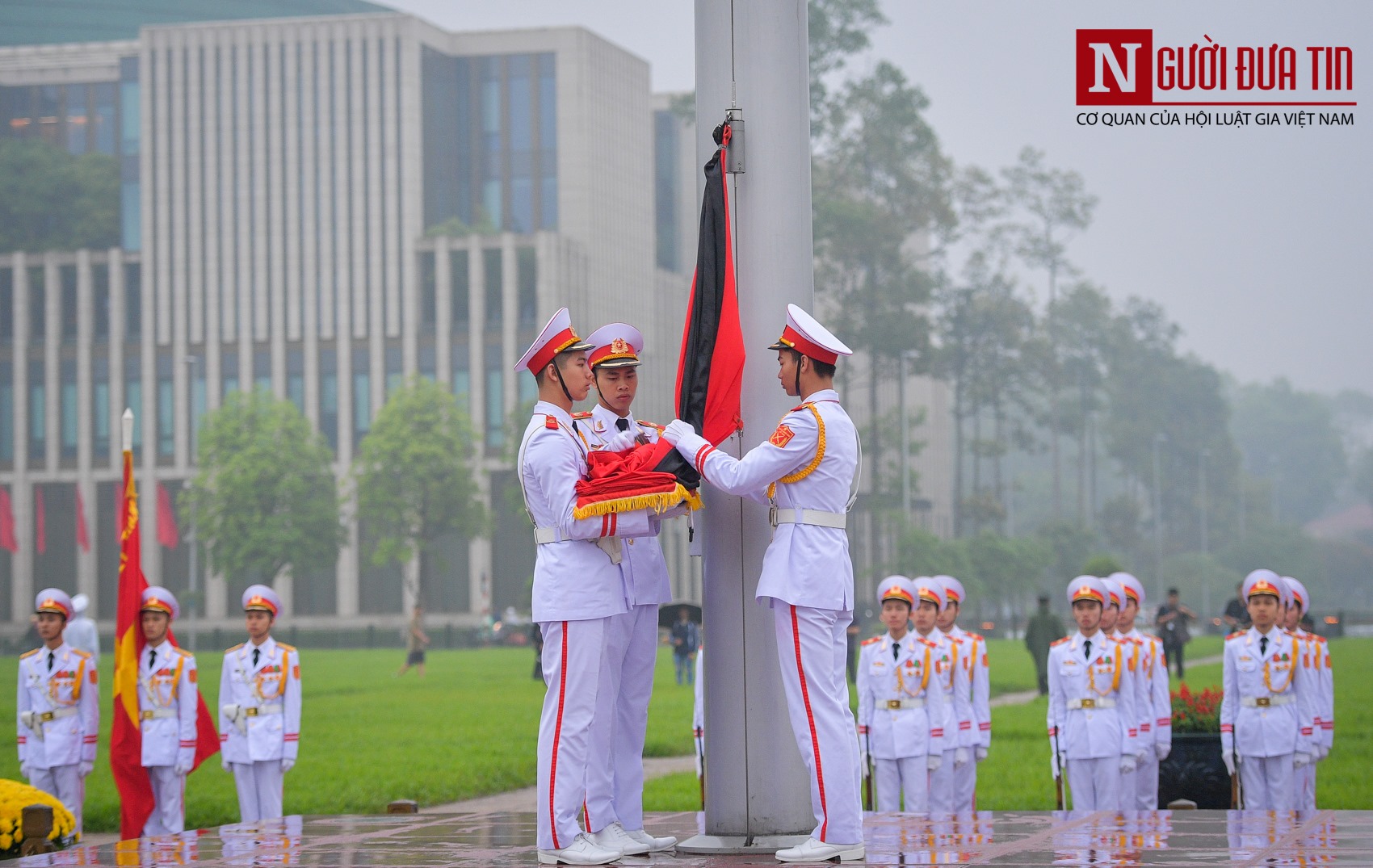 Tin nhanh - Cử hành trọng thể lễ Quốc tang nguyên Chủ tịch nước Lê Đức Anh (Hình 64).