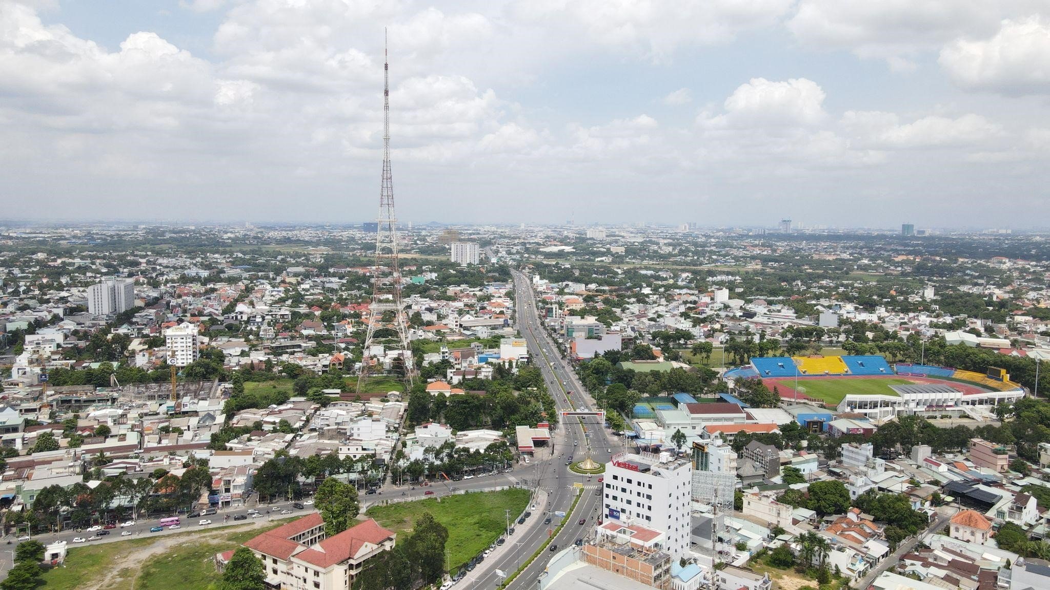 Cần biết - Thuận An - 'Phố Wall' của Bình Dương, đang thay đổi diện mạo như thế nào? (Hình 2).