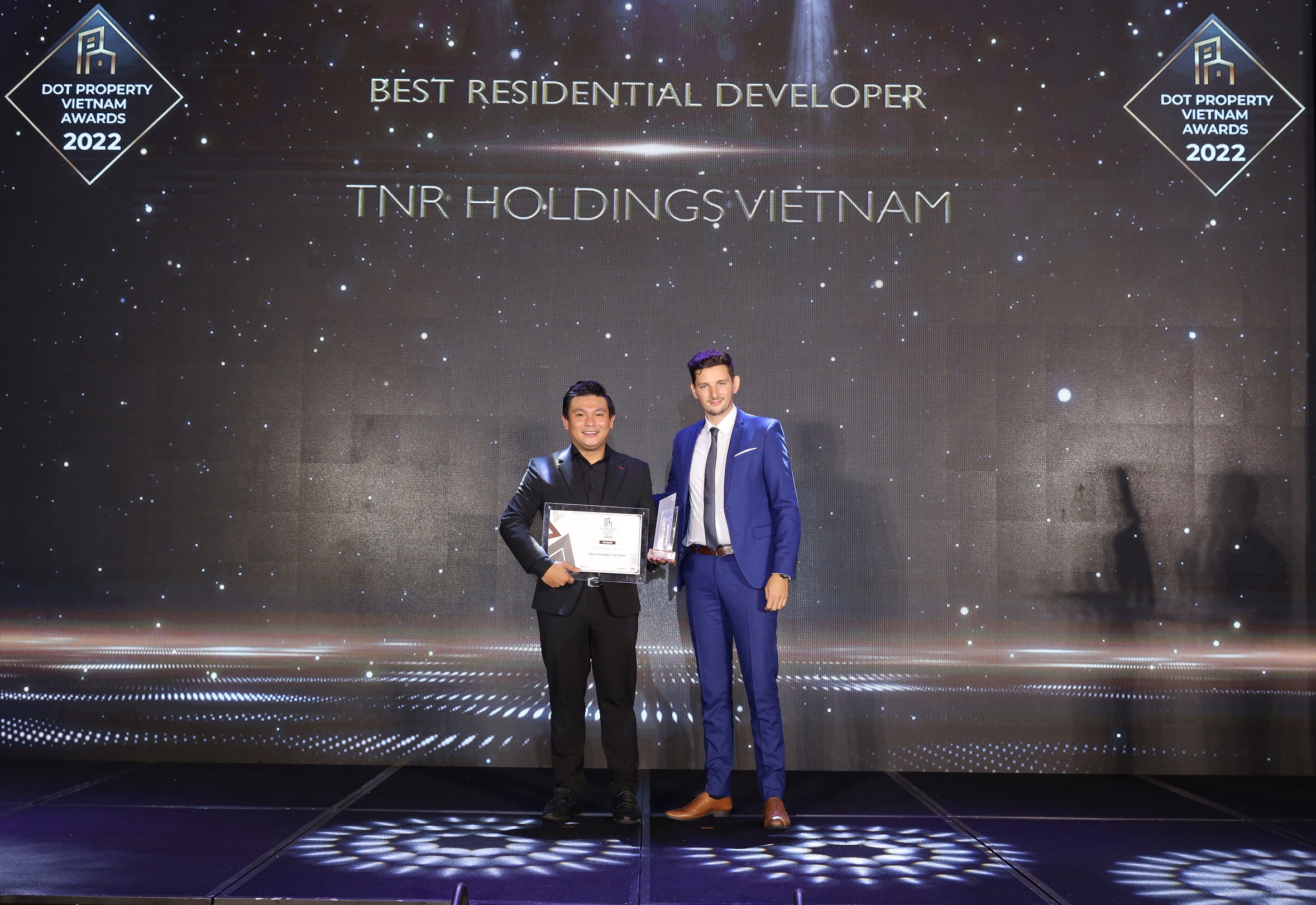 Kinh tế - TNR Holdings Vietnam thắng hai giải Dot Property Vietnam Awards 2022