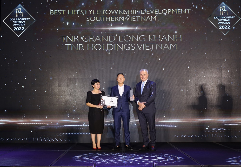 Kinh tế - TNR Holdings Vietnam thắng hai giải Dot Property Vietnam Awards 2022 (Hình 2).