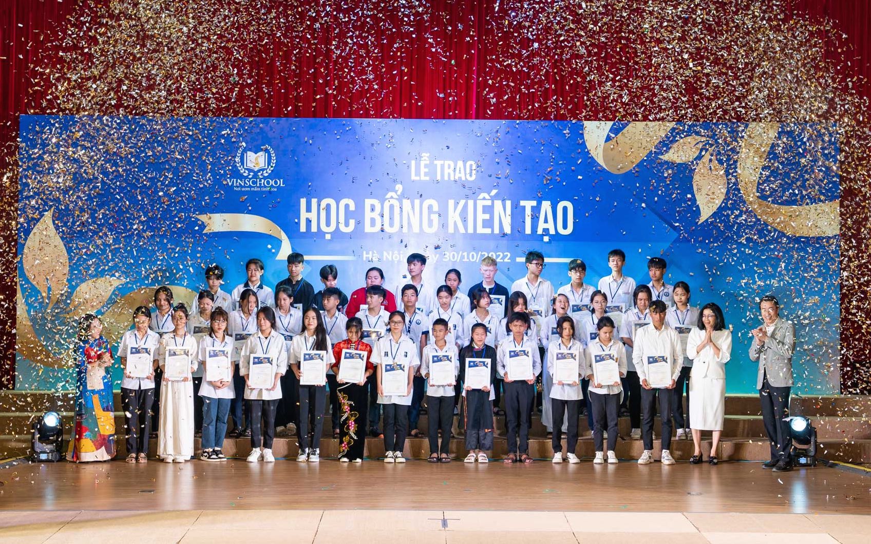 Kinh tế - Vinschool trao học bổng kiến tạo năm thứ 2 cho 40 học sinh