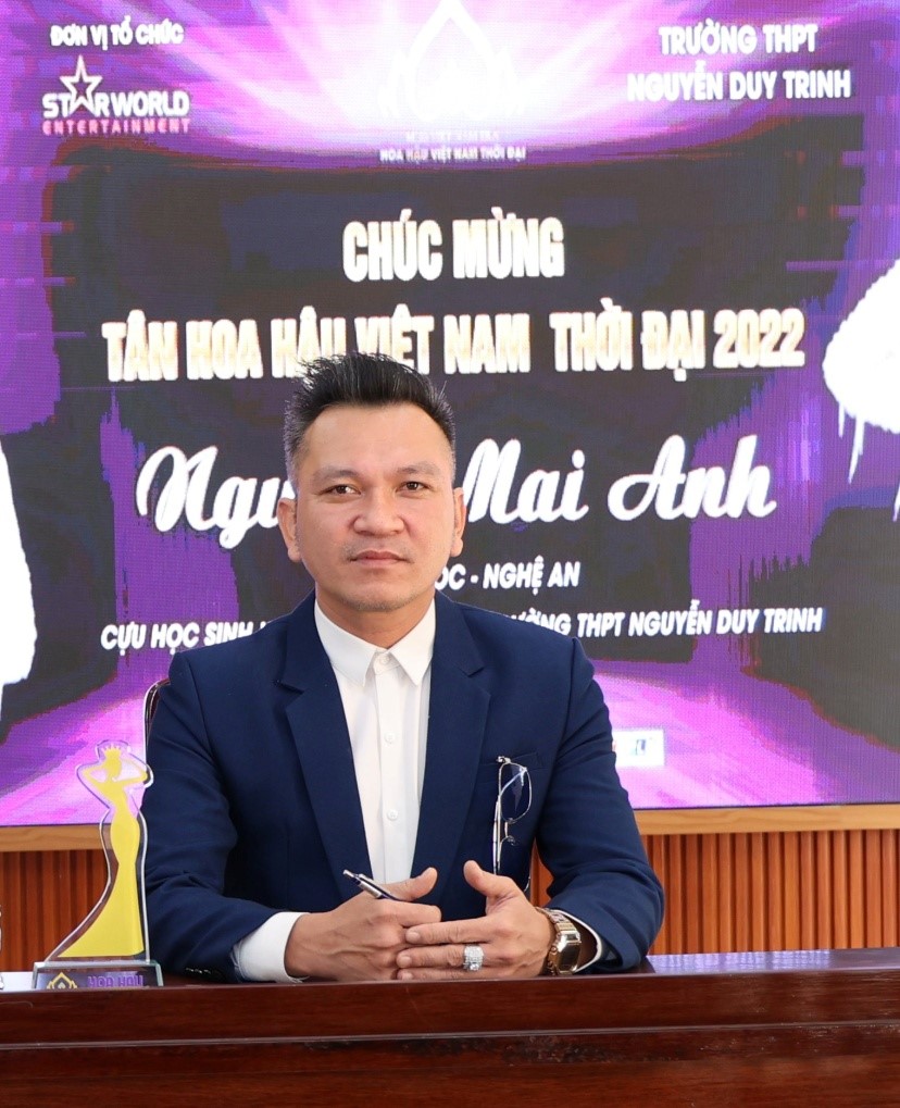 Văn hoá - Hoa hậu Việt Nam Thời đại 2022 Nguyễn Mai Anh về thăm trường cũ 