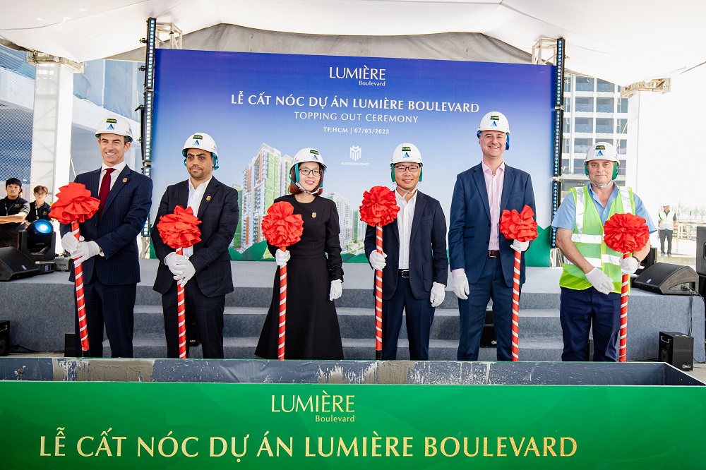 Kinh tế - Masterise Homes chính thức cất nóc LUMIÈRE Boulevard