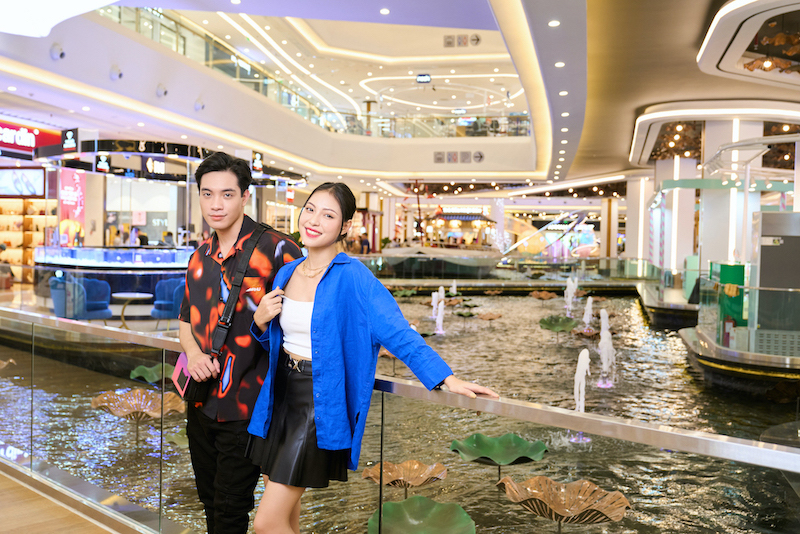 Kinh tế - Vincom Retail “bội thu” giải thưởng quốc tế danh giá với mô hình Vincom Mega Mall thế hệ mới (Hình 4).