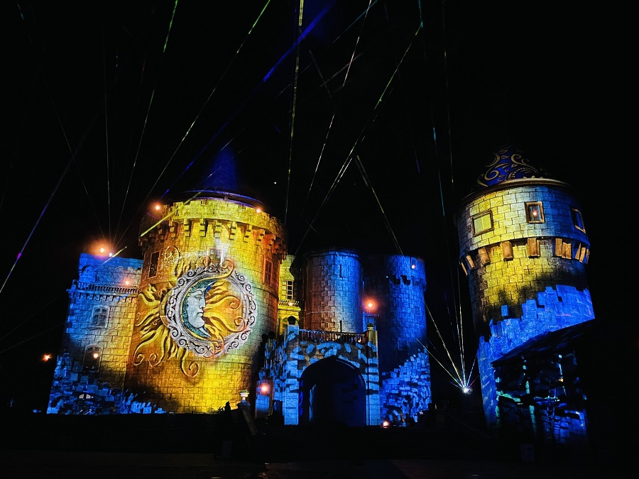 Kinh tế - Sun World Ba Na Hills “kể chuyện” bằng ánh sáng 3D mapping