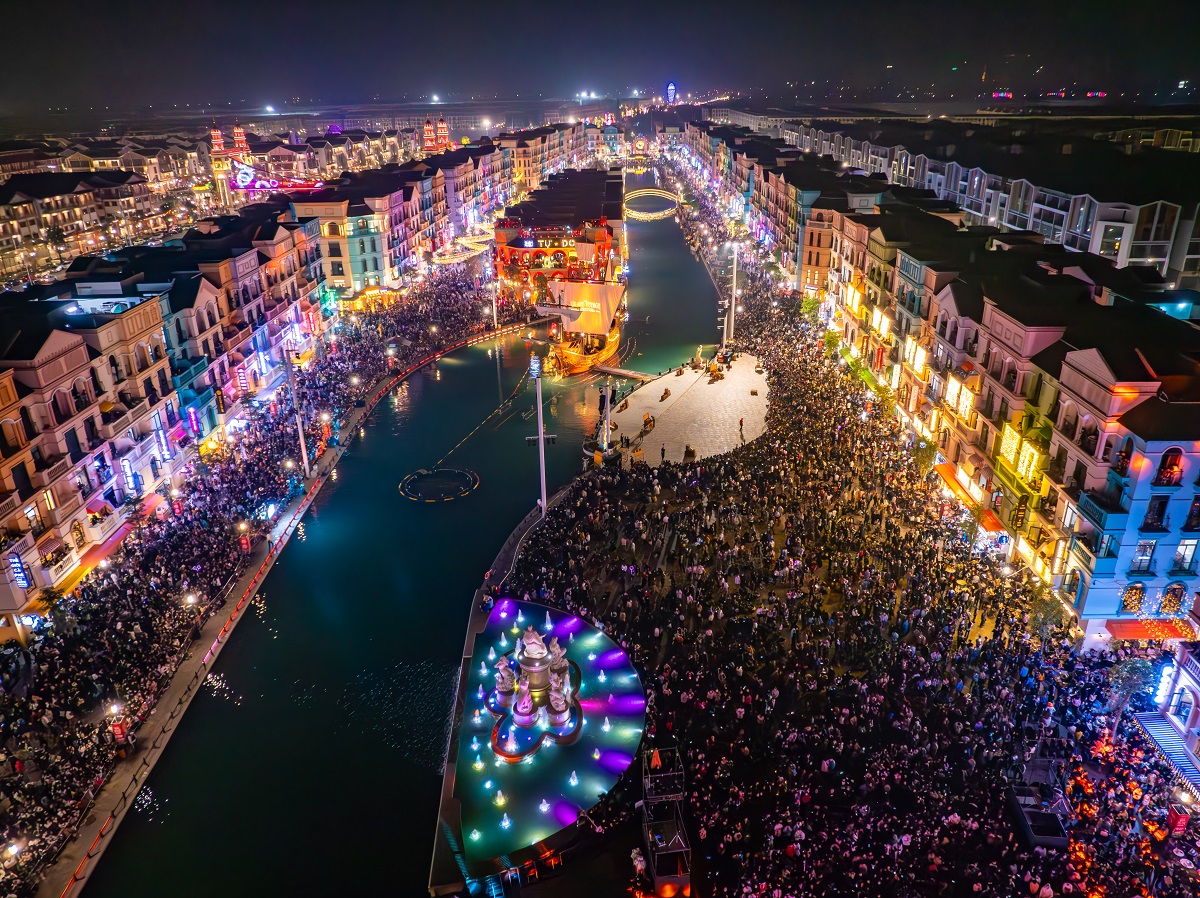 Kinh tế - “Quẩy tưng bừng” với đại tiệc chào đón năm mới tại Grand World Hà Nội (Hình 4).