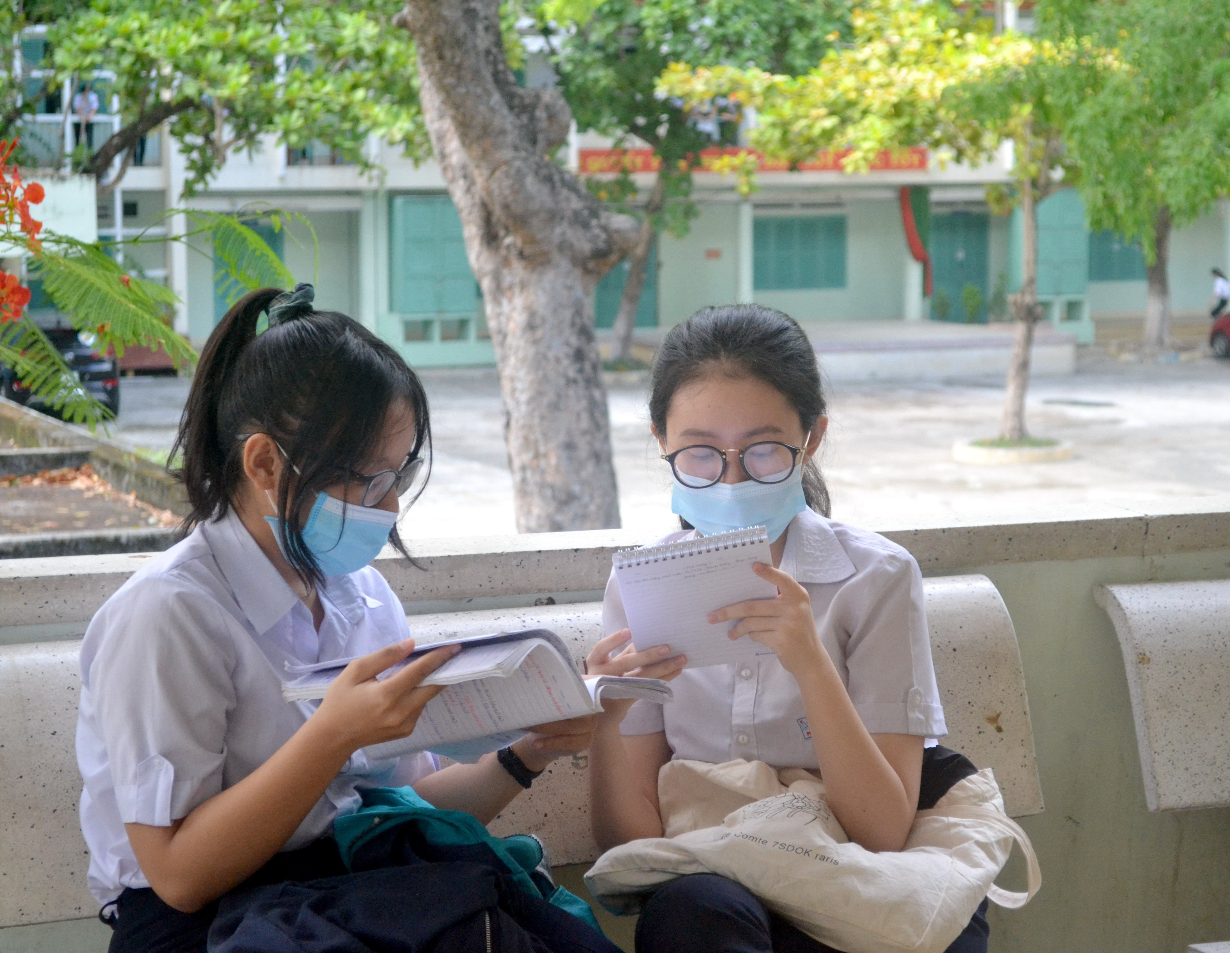 Giáo dục - Hơn 14.000 thí sinh ở Khánh Hòa bước vào buổi thi đầu tiên (Hình 7).