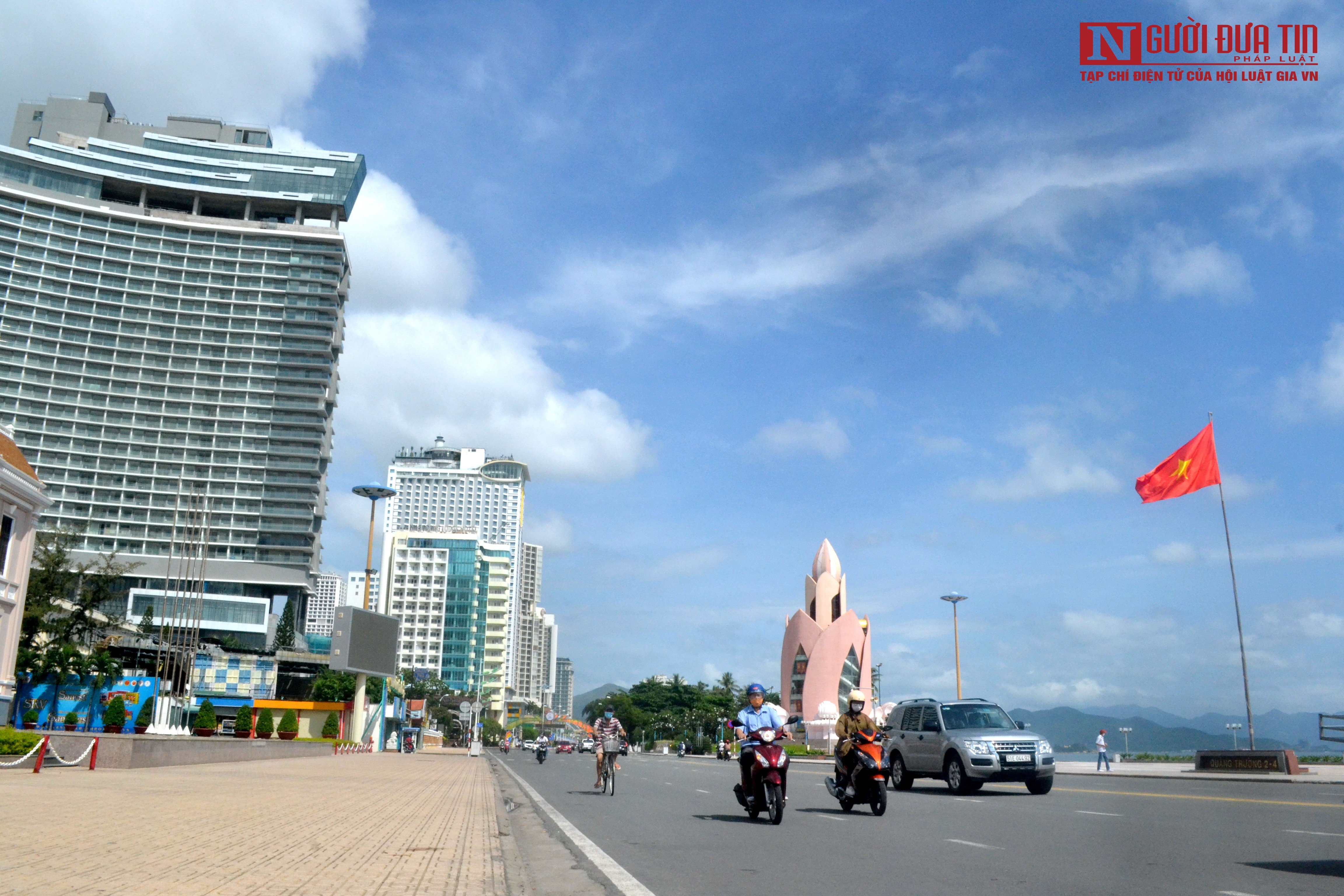 Dân sinh - Phố Tây ở Nha Trang đìu hiu, vắng vẻ sau hơn một tháng mở cửa (Hình 12).