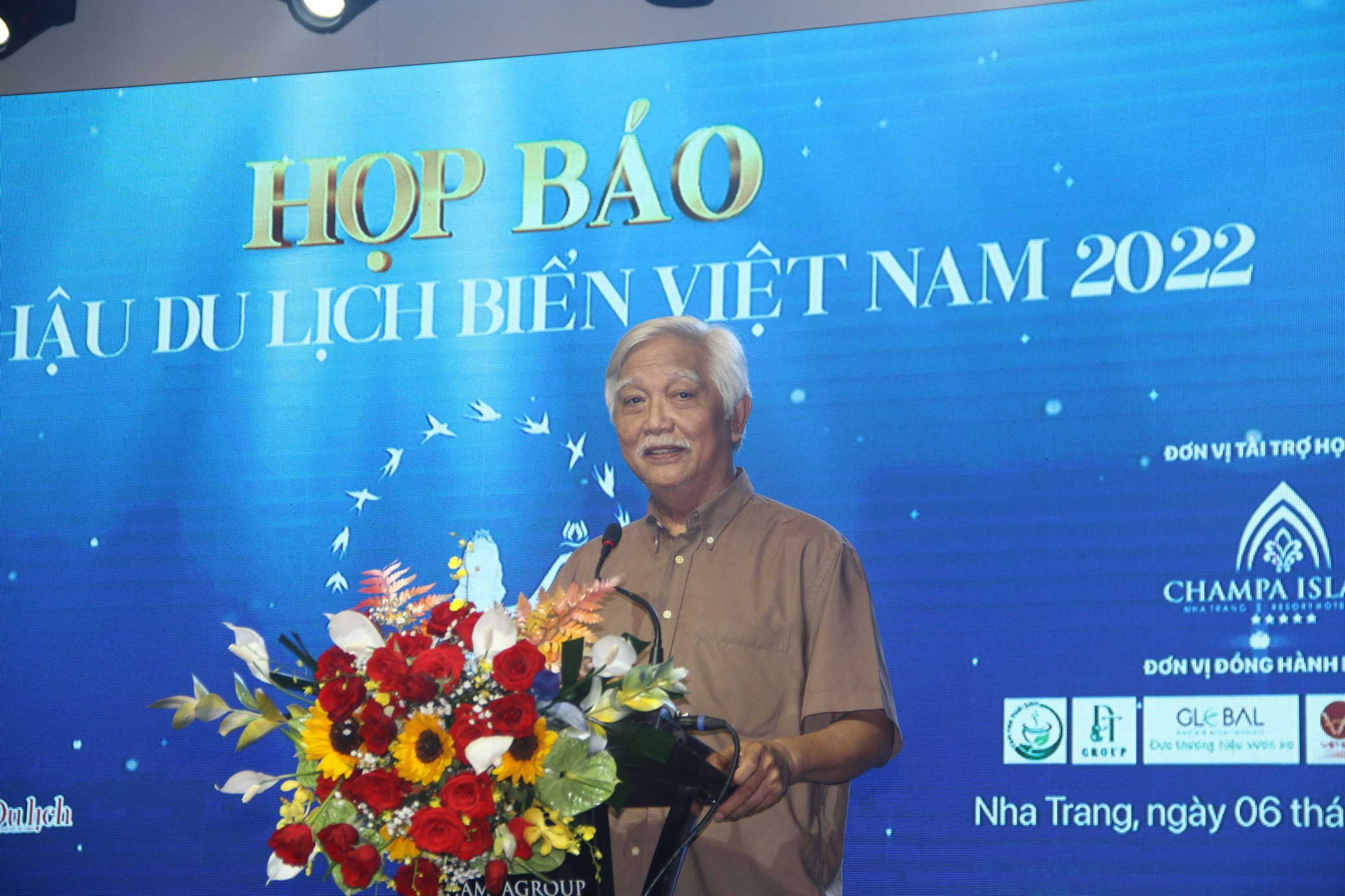 Văn hoá - Lý Nhã Kỳ làm giám khảo cuộc thi Hoa hậu Du lịch biển Việt Nam 2022 (Hình 4).