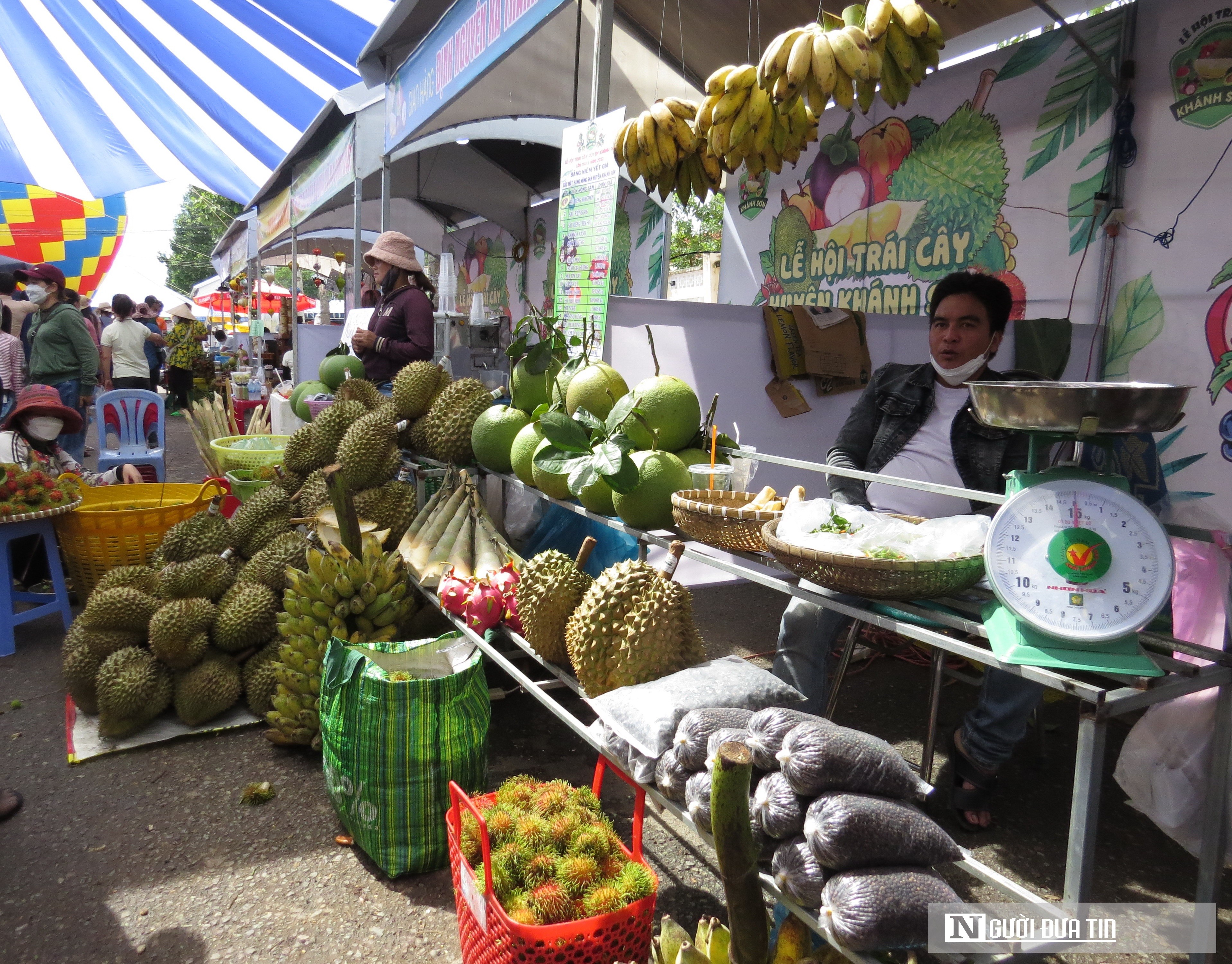 Tiêu dùng & Dư luận - Khánh Hòa: Kết nối giúp nông dân tiêu thụ sản phẩm qua lễ hội trái cây (Hình 5).