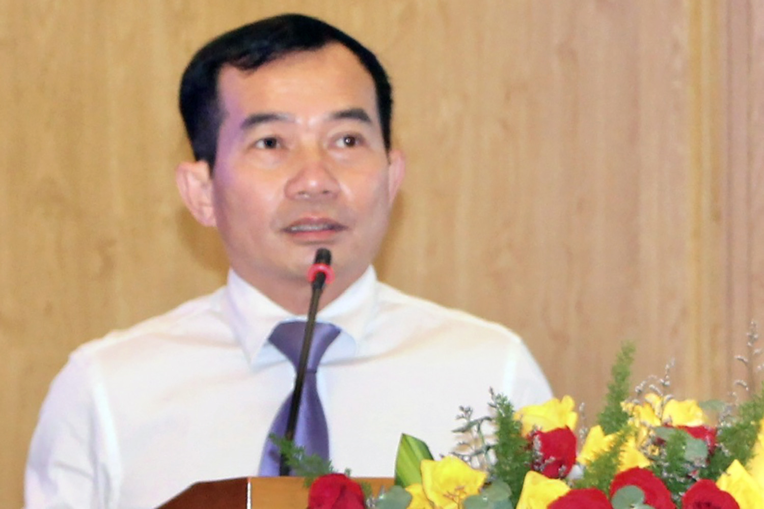 Sự kiện - Cách chức Phó Chánh văn phòng Đoàn ĐBQH và HĐND tỉnh Khánh Hòa