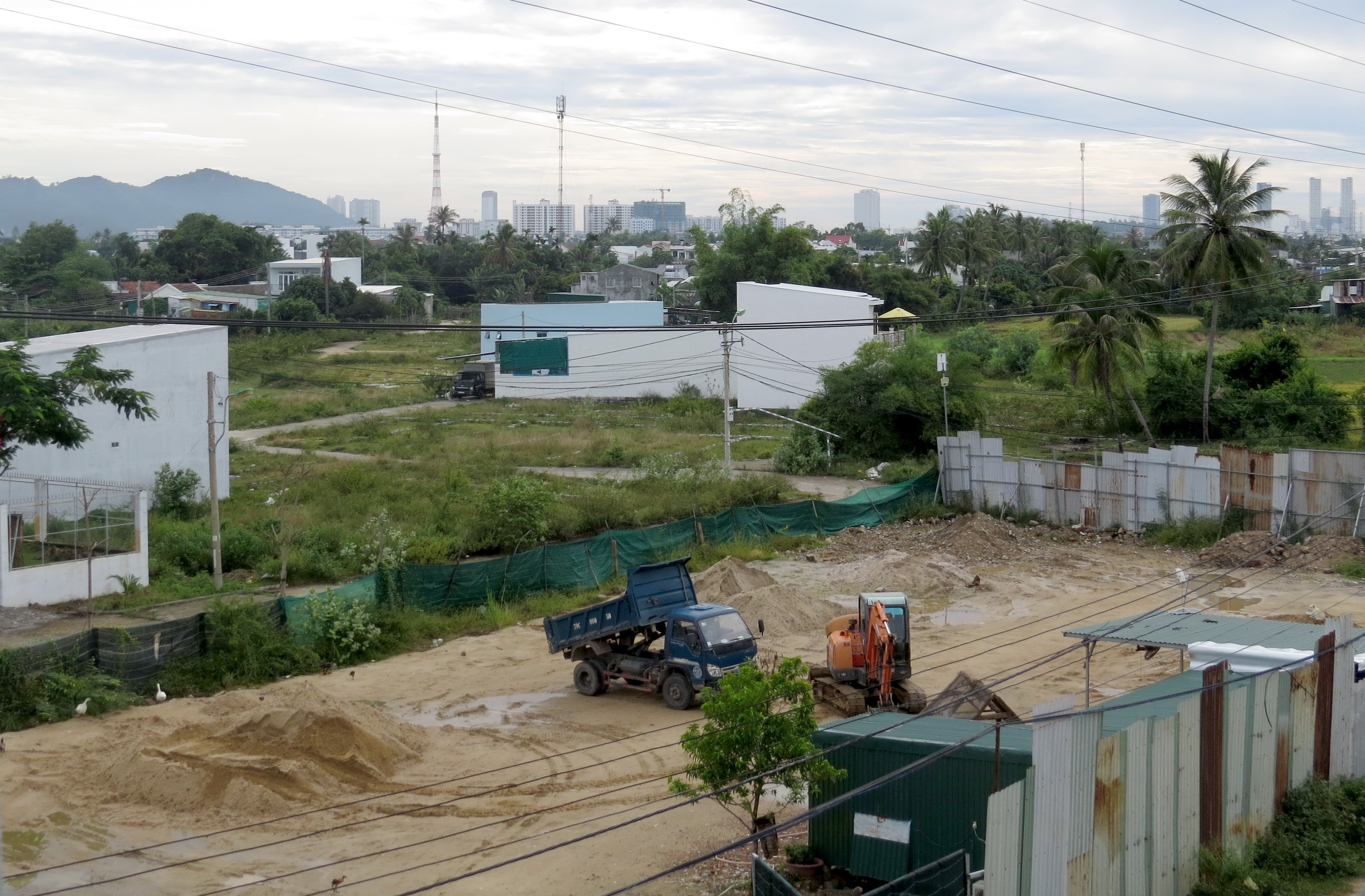 Sự kiện - Tp.Nha Trang: Tăng cường quản lý đất đai, khoáng sản và môi trường (Hình 3).