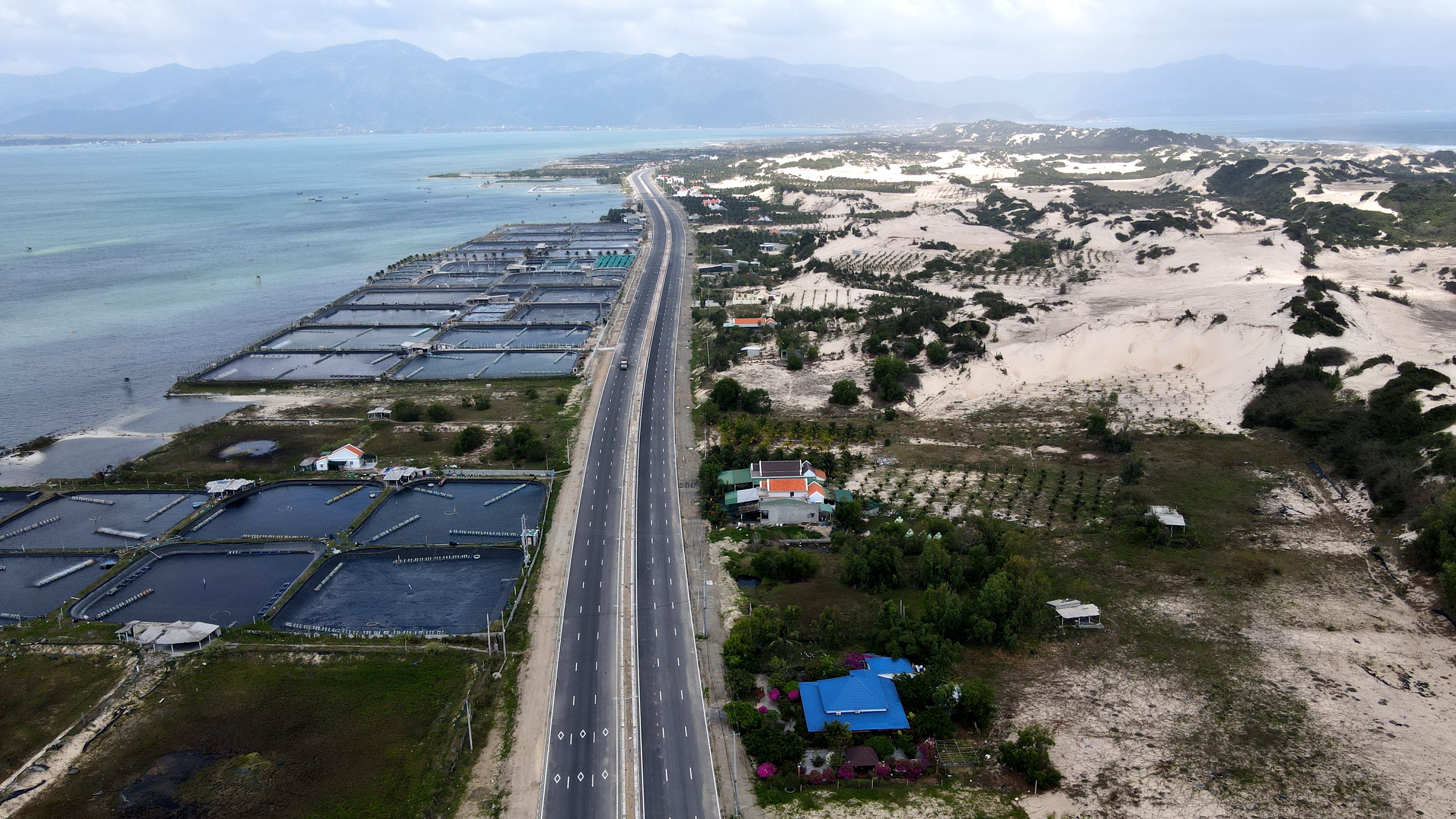 Kinh tế vĩ mô - Khánh Hòa trình Thủ tướng phê duyệt điều chỉnh quy hoạch chung xây dựng KKT Vân Phong