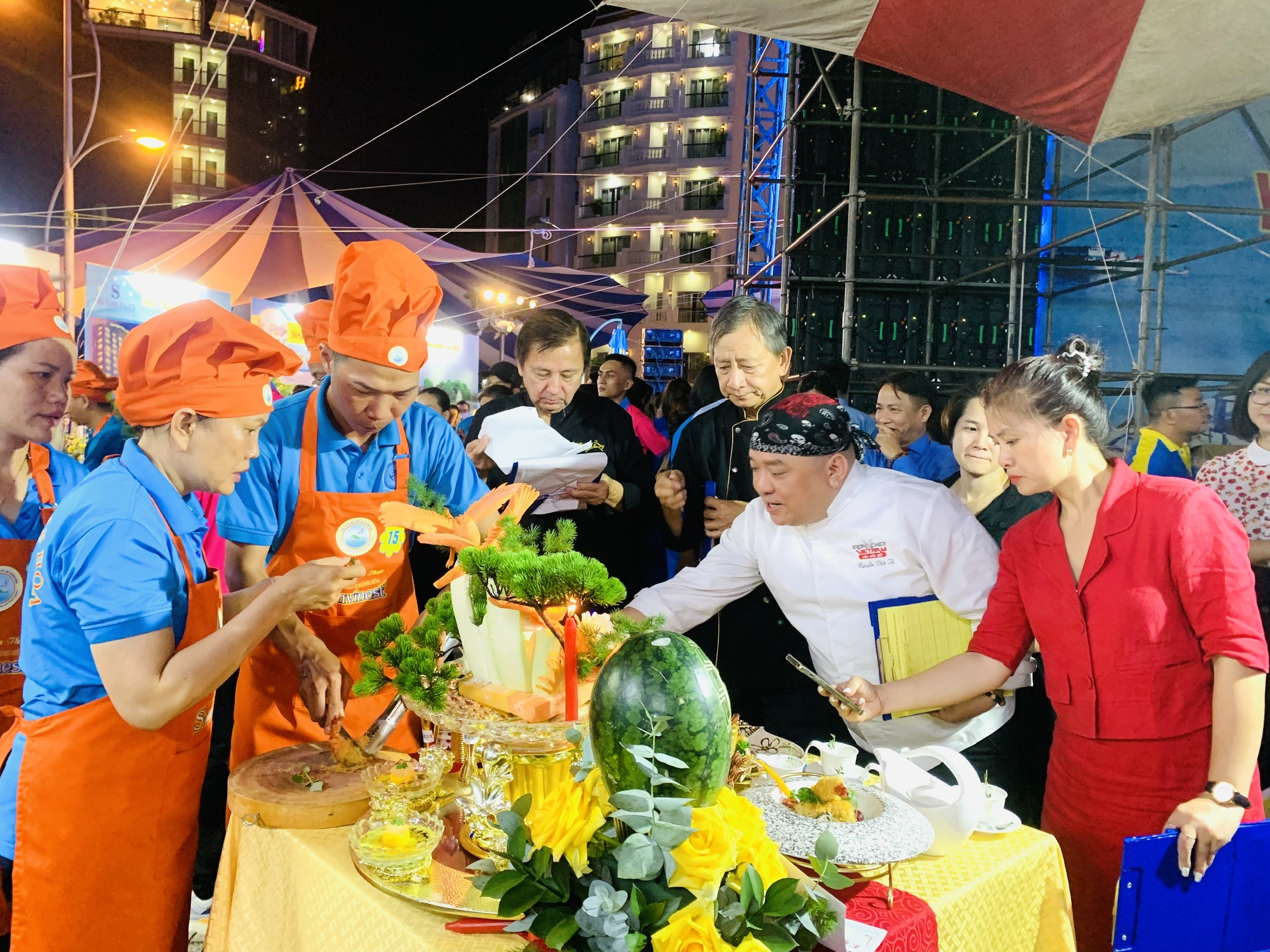 Dân sinh - Giới thiệu tinh hoa ẩm thực yến sào Khánh Hòa trong Festival Biển  (Hình 6).