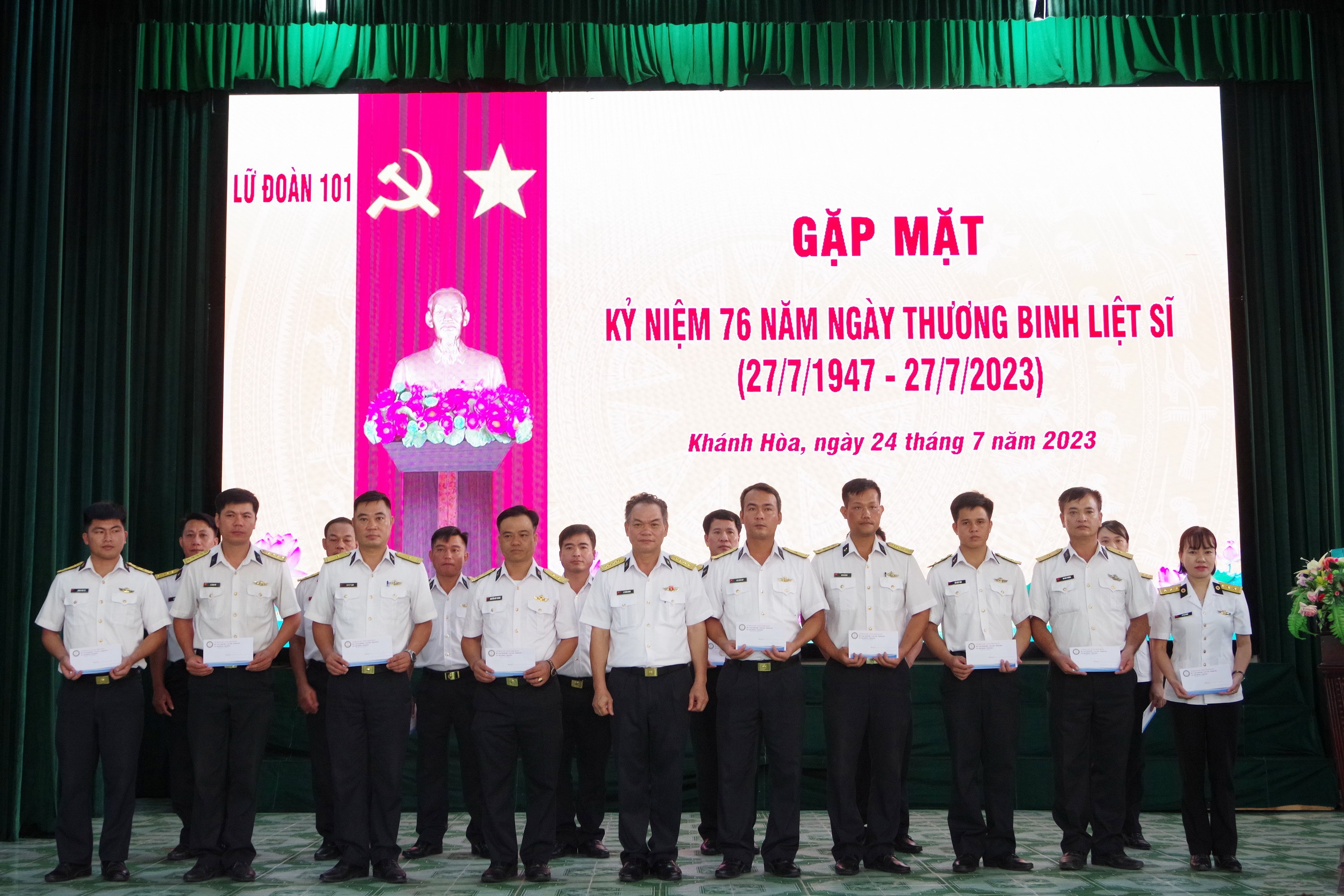 Dân sinh - Các đơn vị ở tỉnh Khánh Hòa tổ chức nhiều hoạt động tri ân dịp 27/7 (Hình 4).