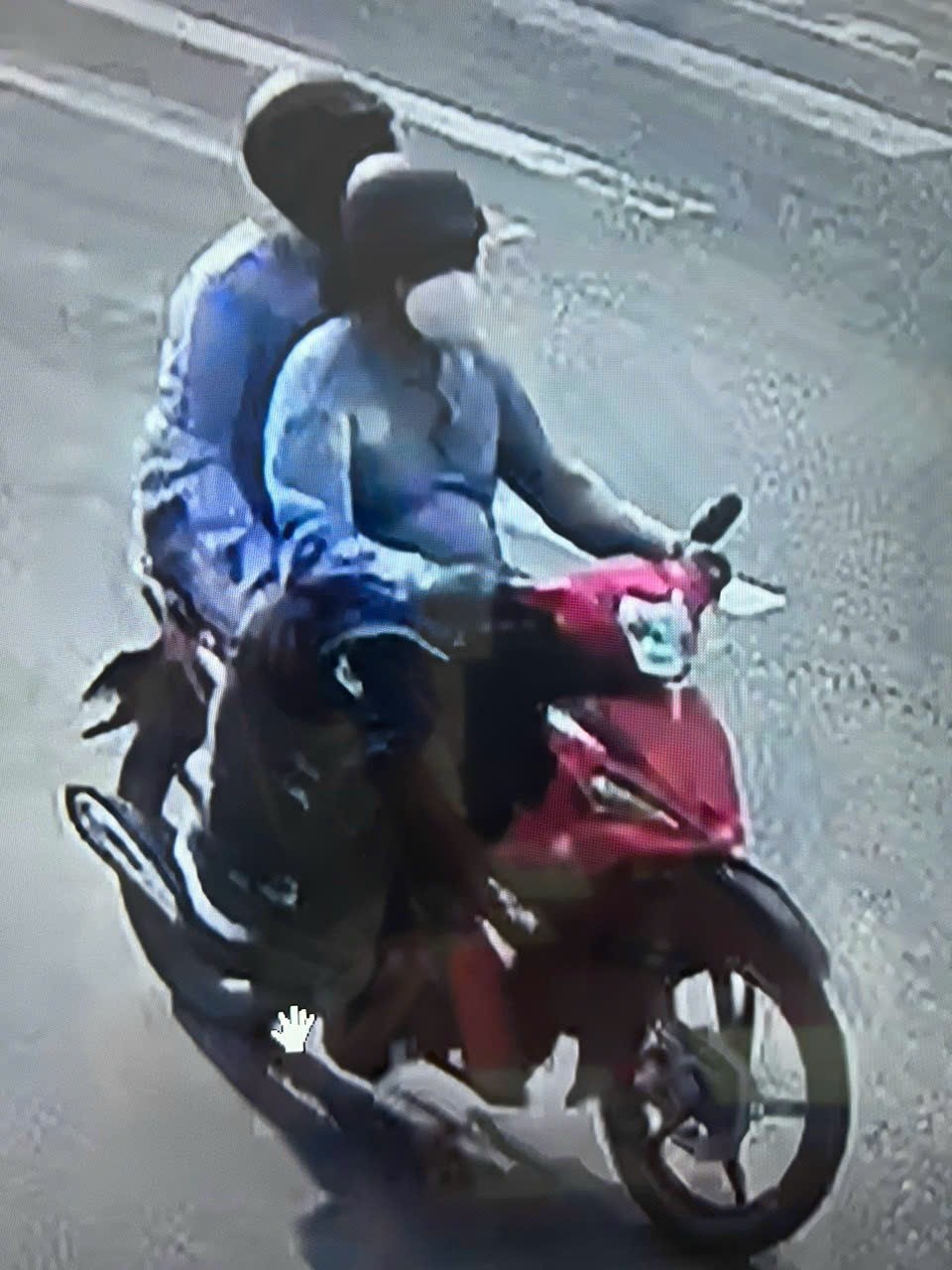 An ninh - Hình sự - Khánh Hòa: 2 đối tượng cướp tiệm vàng ở Cam Ranh cầm 3 khẩu súng