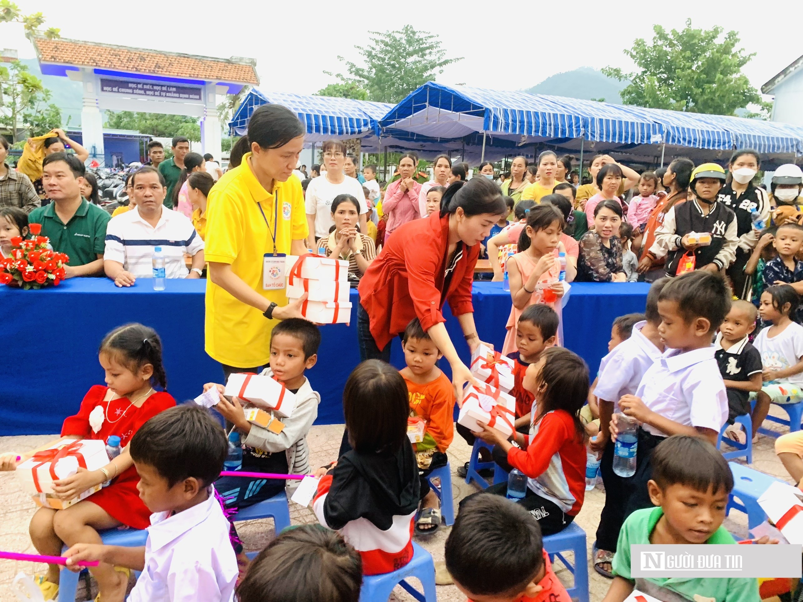 Dân sinh - Trung thu sẻ chia từ chiếc lồng đèn, gói bánh tự làm tặng bạn khó khăn (Hình 14).