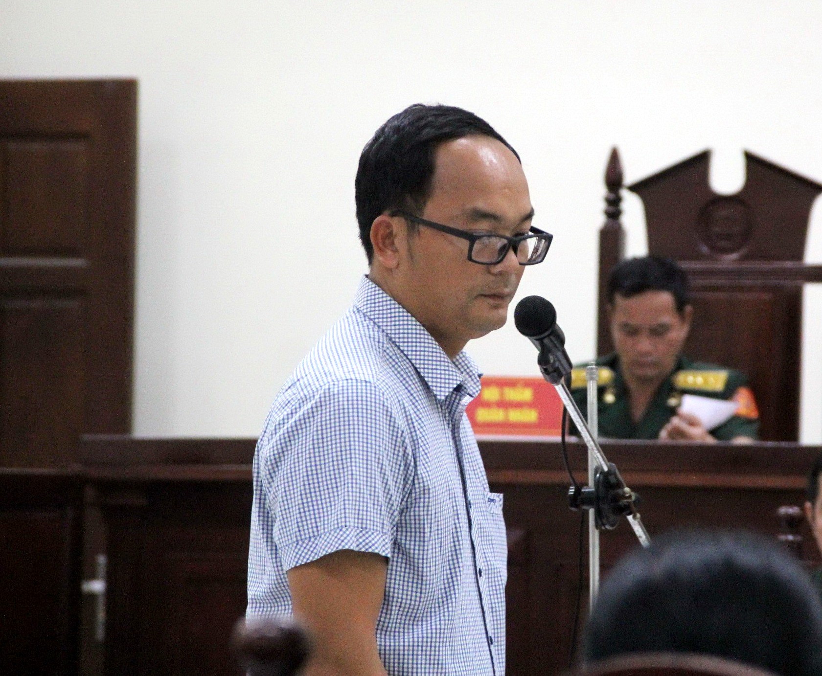 Hồ sơ điều tra - Phạt cựu Thiếu tá tông chết nữ sinh lớp 12 ở Ninh Thuận 14 tháng tù (Hình 2).