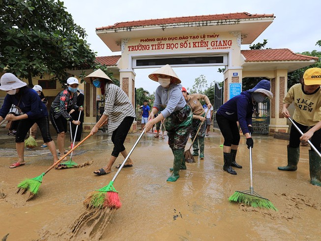 Diễn đàn - Hỗ trợ 670 tỷ đồng cho các địa phương khắc phục hậu quả bão, lũ