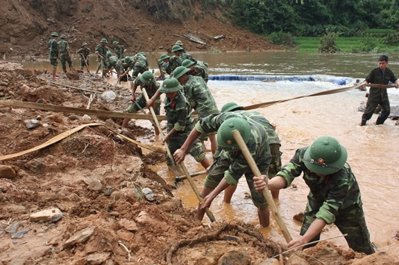 Chính sách - Thủ tướng yêu cầu sử dụng kinh phí hỗ trợ khắc phục hậu quả thiên tai