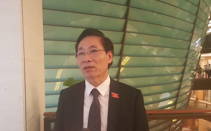  Lời khai thay đổi trong phiên toà đang có lợi cho bác sĩ Hoàng Công Lương
