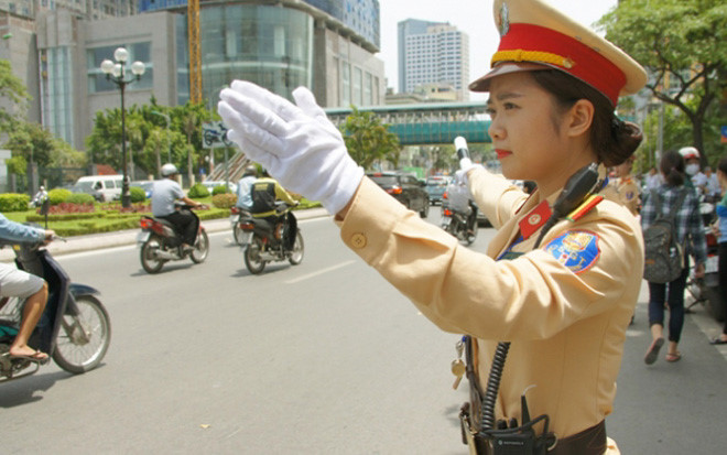 Chính trị - Thủ tướng chỉ đạo bảo đảm an toàn giao thông dịp lễ 2/9 và khai giảng năm học mới