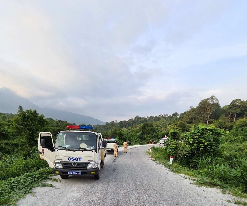 An ninh - Hình sự - Bộ Công an chỉ đạo điều tra 2 vụ TNGT thảm khốc xảy ra tại Kon Tum và Quảng Ninh (Hình 2).