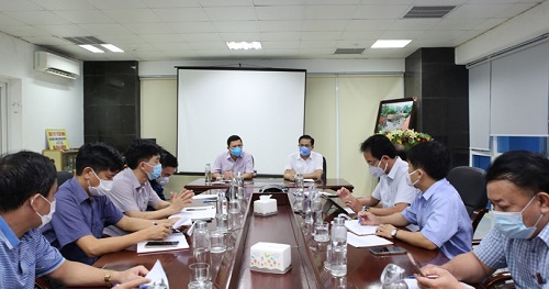 Sự kiện - Hà Tĩnh: Chủ tịch tỉnh về tận thôn sau khi phát hiện 2 ca dương tính với Covid-19