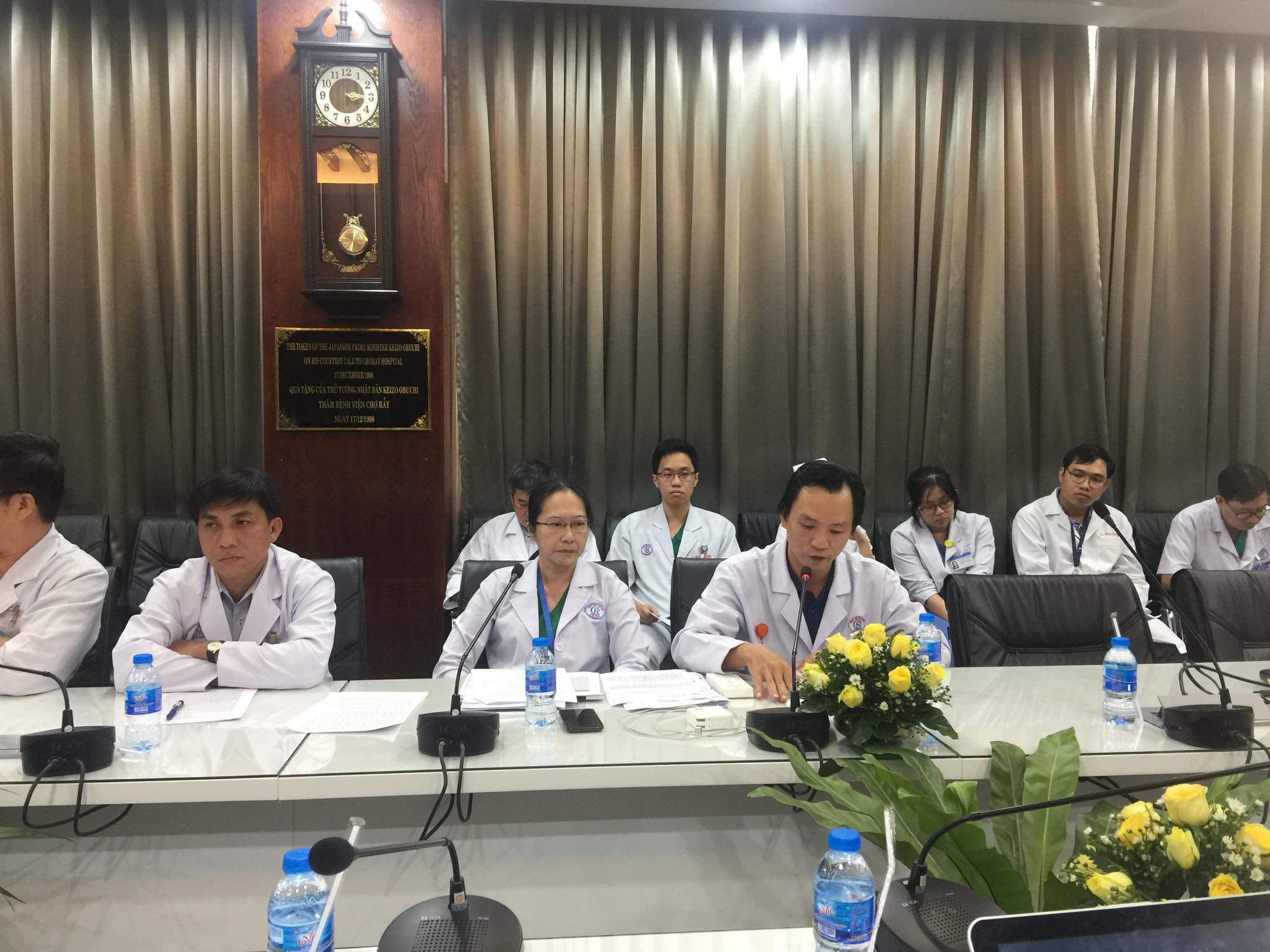 Sức khỏe - Bệnh viện Chợ Rẫy lên tiếng về việc mẹ bệnh nhân tố bác sĩ tắc trách (Hình 2).