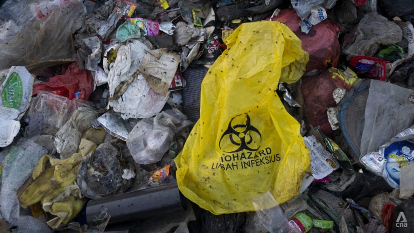 Tiêu điểm thế giới - Cách Indonesia xử lý 'núi' rác thải y tế từ đại dịch Covid-19