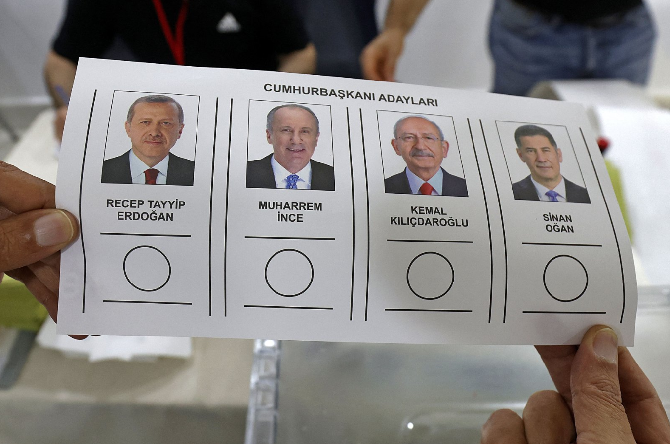 Thế giới - Hàng triệu cử tri Thổ Nhĩ Kỳ đi bỏ phiếu bầu Tổng thống cho 5 năm tới (Hình 3).