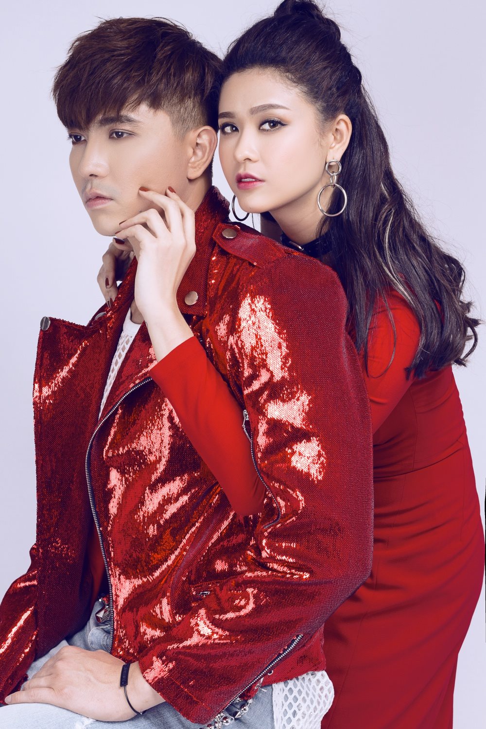 Giải trí - Tim - Trương Quỳnh Anh tình tứ, 'đập tan' tin đồn ly hôn (Hình 5).