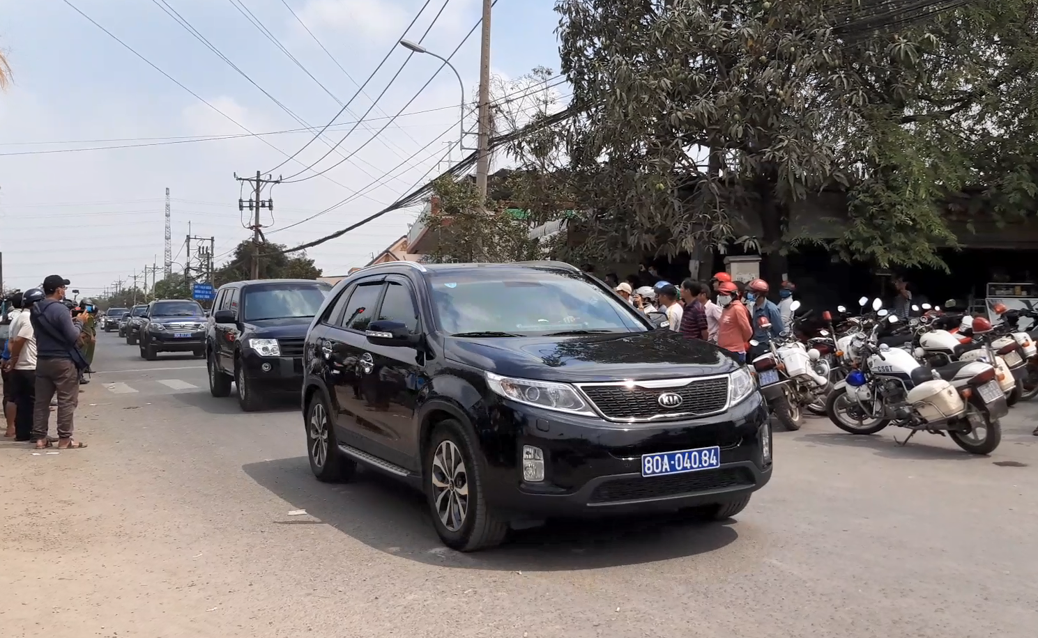 An ninh - Hình sự - Họp báo vụ Tuấn 'khỉ' bị tiêu diệt: Đang tiếp tục khám nghiệm hiện trường (Hình 2).