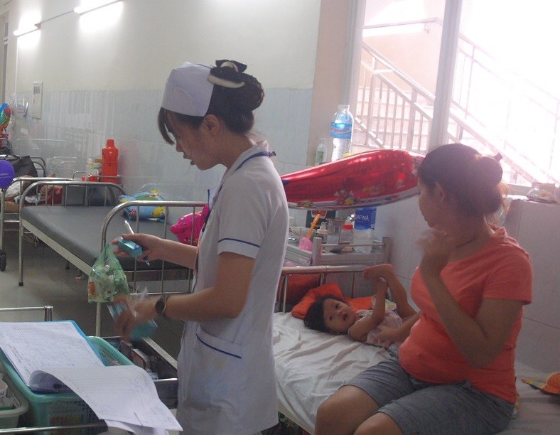 Sức khỏe - Hơn 10.000 ca sốt xuất huyết, tay chân miệng xuất hiện tại Đồng Nai