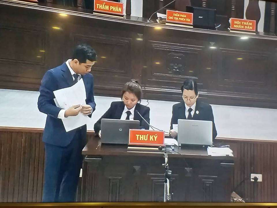 Hồ sơ điều tra - Hình ảnh đầu tiên của phiên xét xử Vũ 'nhôm” và 2 cựu Thứ trưởng bộ Công an (Hình 3).