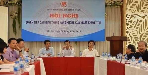 Tin nhanh - Người khuyết tật đòi quyền bình đẳng trong việc tiếp cận giao thông hàng không