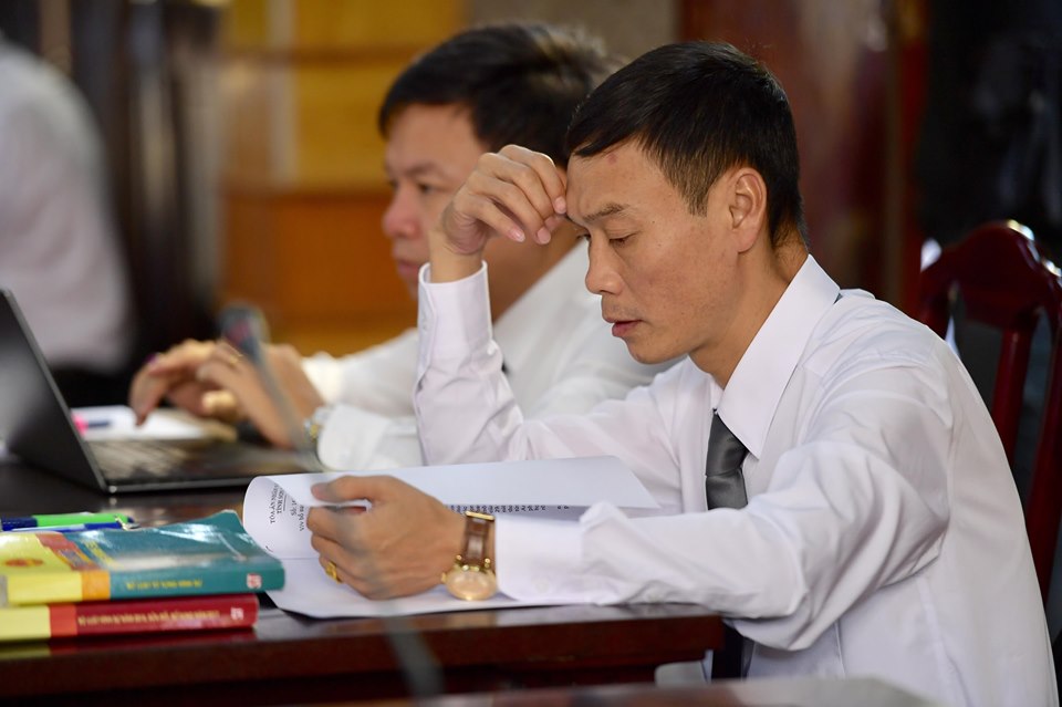 Hồ sơ điều tra - Đang xét xử vụ gian lận thi cử Sơn La: Nhiều phụ huynh có con nhờ nâng điểm vắng mặt (Hình 3).
