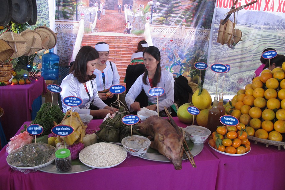 Tin nhanh - Hòa Bình: Từng bừng chào mừng lễ hội Cam Cao Phong lần thứ 5 (Hình 10).