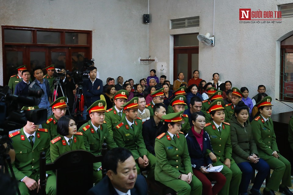 Hồ sơ điều tra - Mẹ nữ sinh giao gà kêu oan: 'Gia đình chỉ tập trung buôn nhãn, không mua ma túy'