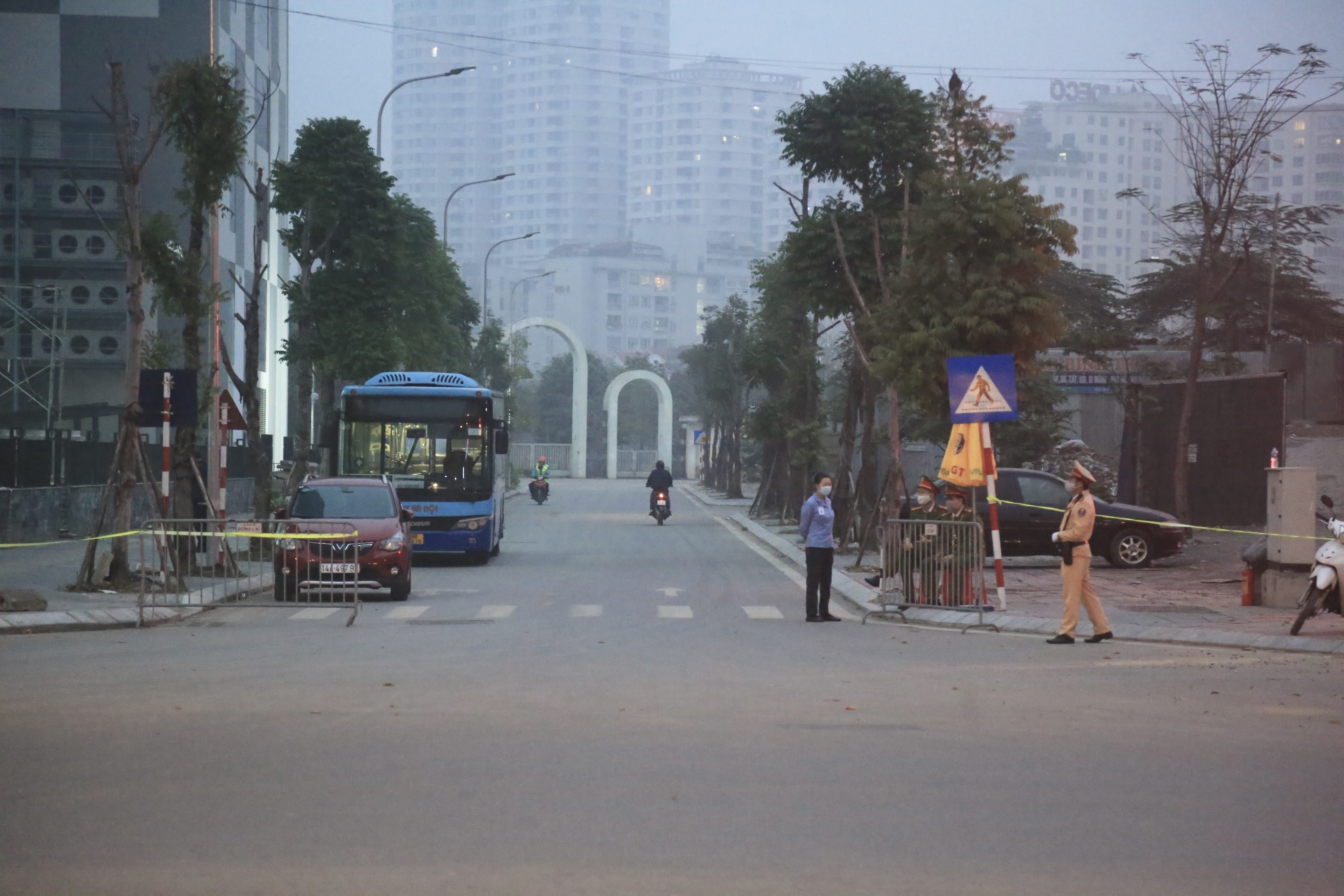 Hồ sơ điều tra - An ninh thắt chặt trong phiên xử phúc thẩm vụ án Đồng Tâm (Hình 2).