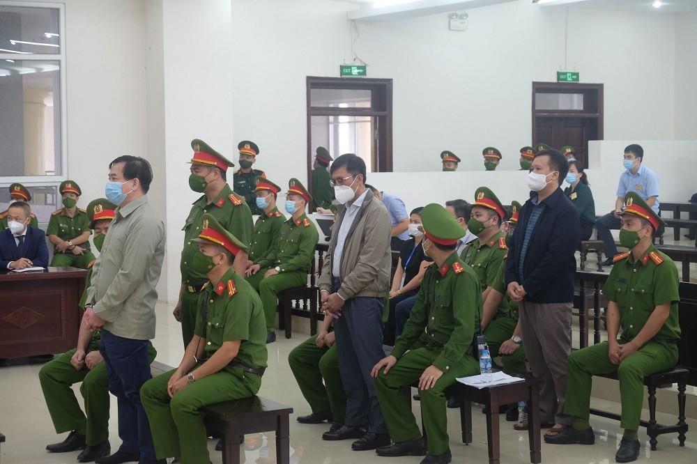 Hồ sơ điều tra - Nguyên lãnh đạo Tổng cục Tình báo xin trả lại 5 tỷ, đối mặt án tù dài (Hình 2).