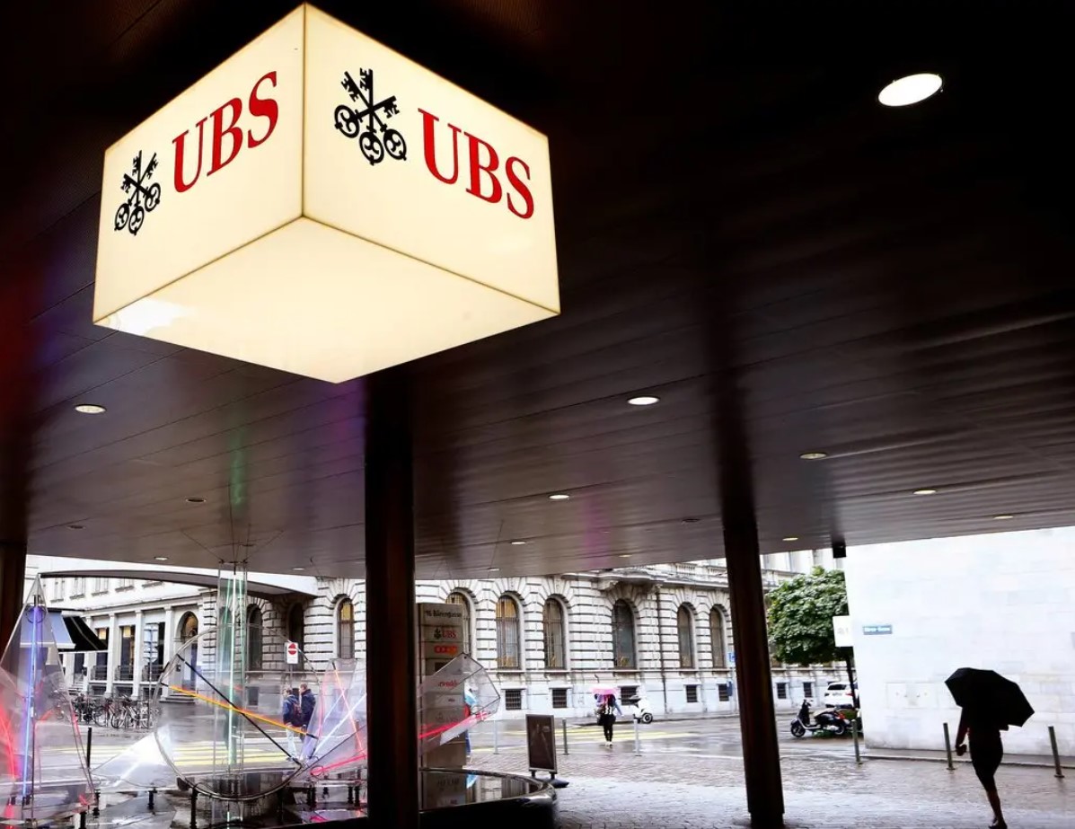 Thế giới - UBS mua lại Credit Suisse: Hàng nghìn nhân viên ngân hàng sắp mất việc