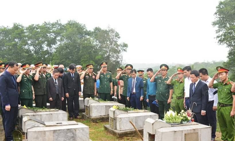 Tin nhanh - Đón các liệt sĩ anh dũng hy sinh tại Lào về với quê hương (Hình 3).