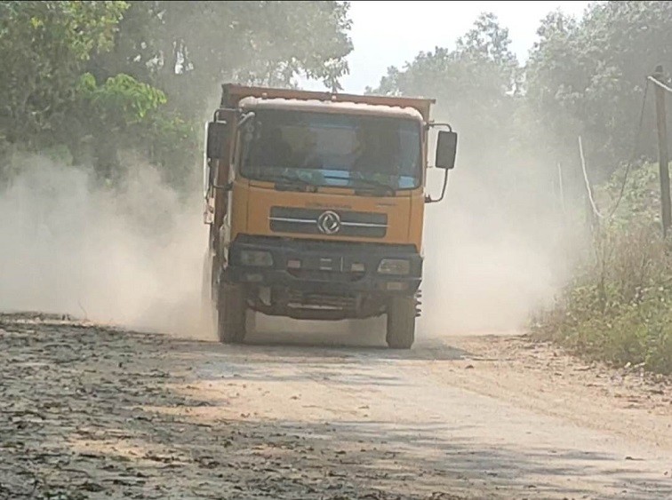 Môi trường - Xâm nhập đại công trường khai thác đất trái phép lớn nhất Hà Tĩnh (Hình 3).