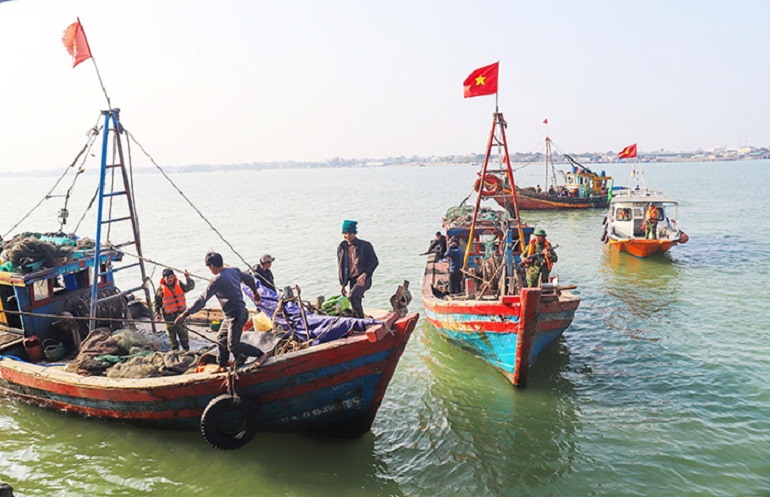 Dân sinh - Vấn nạn tàu giã cào trên biển trở thành nỗi ám ảnh của ngư dân Hà Tĩnh