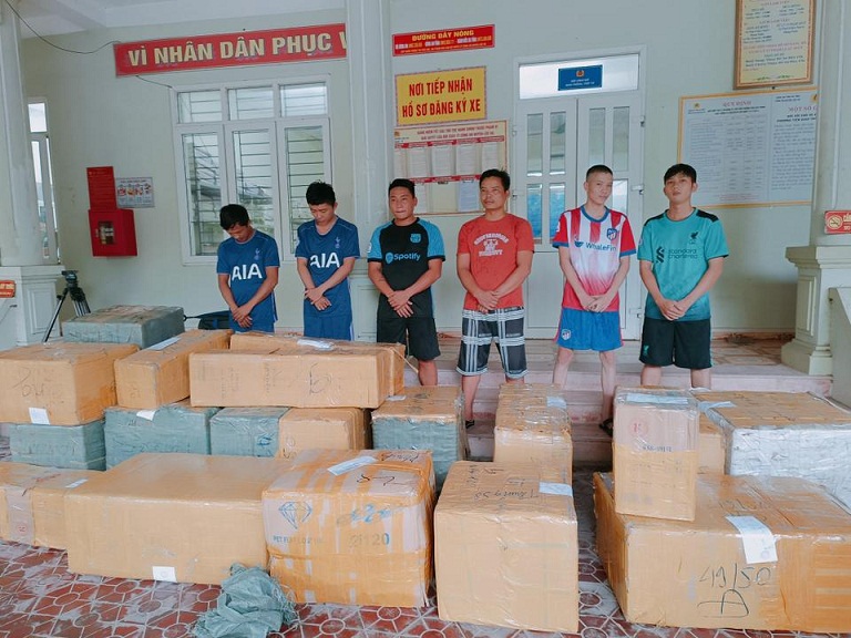 An ninh - Hình sự - Hà Tĩnh: Bắt giữ nhóm đối tượng buôn bán hơn 3 tấn pháo lậu