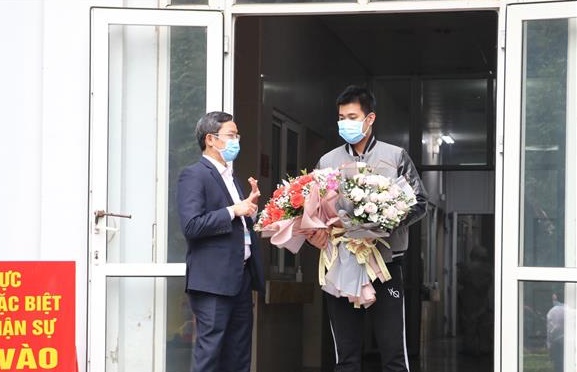 Tin nhanh - Bệnh nhân thứ 18 nhiễm Covid-19 tại Ninh Bình được xuất viện