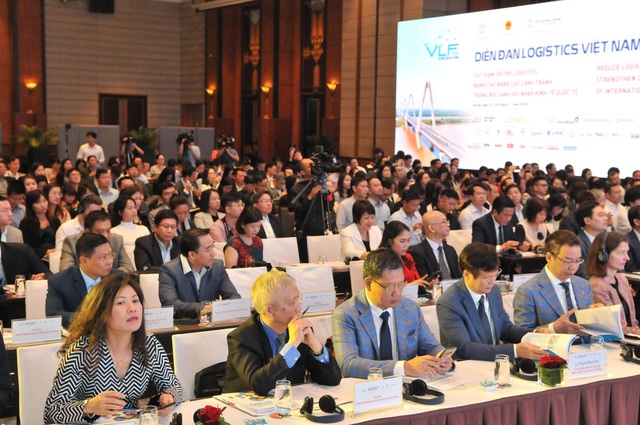 Đầu tư - Chủ tịch VCCI: 'Chi phí logistics tại Việt Nam đang quá đắt đỏ'