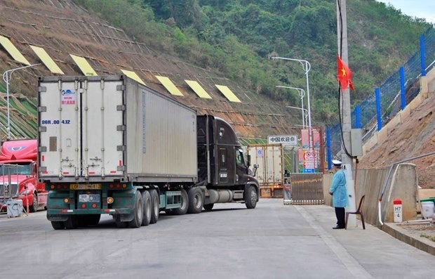 Tiêu dùng & Dư luận - Doanh nghiệp dừng đưa hàng lên cửa khẩu phụ Cốc Nam, Lạng Sơn